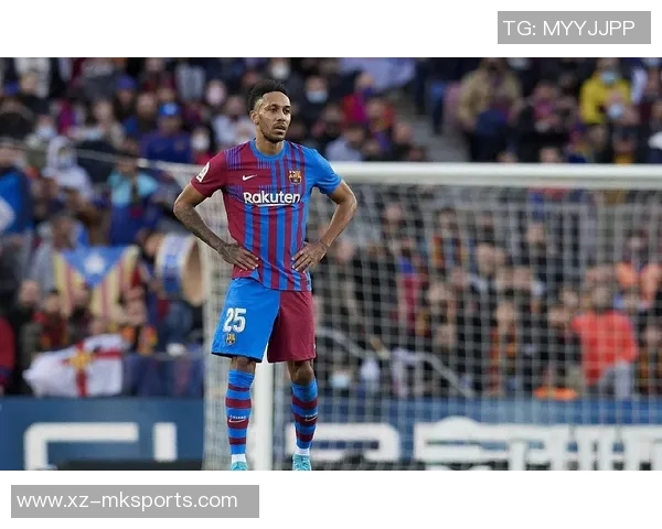 巴萨寻求莱万接班人阿尔瓦雷斯成为最热门人选 巴萨寻求莱万接班人阿尔瓦雷斯成为最热门人选