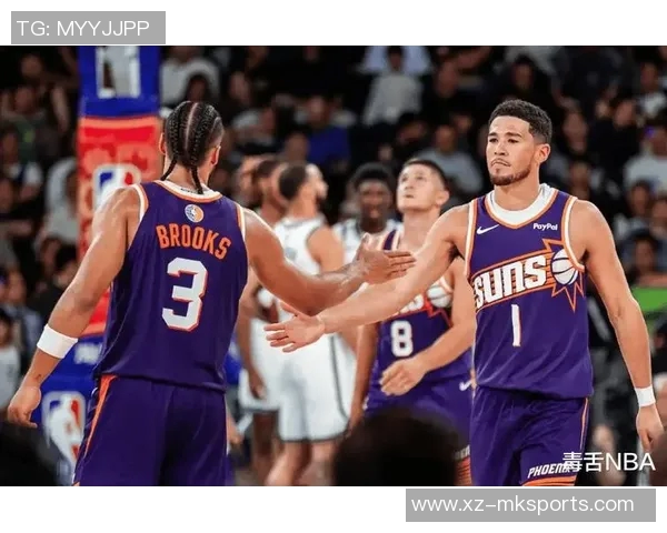 布克强调团队合作重要性力求避免单打独斗保持合理出手机会