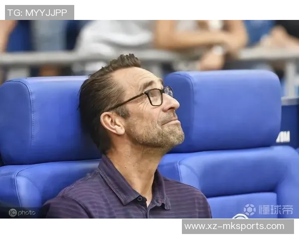 今日趣图：胡桑诺夫曼市德比失利后更衣室内的震惊瞬间